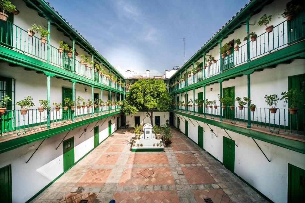 Alcázares Sevilla centro Exterior foto